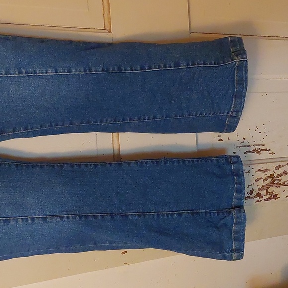 Kensie High Rise Flare Savannah Jeans - Picture 10 of 16